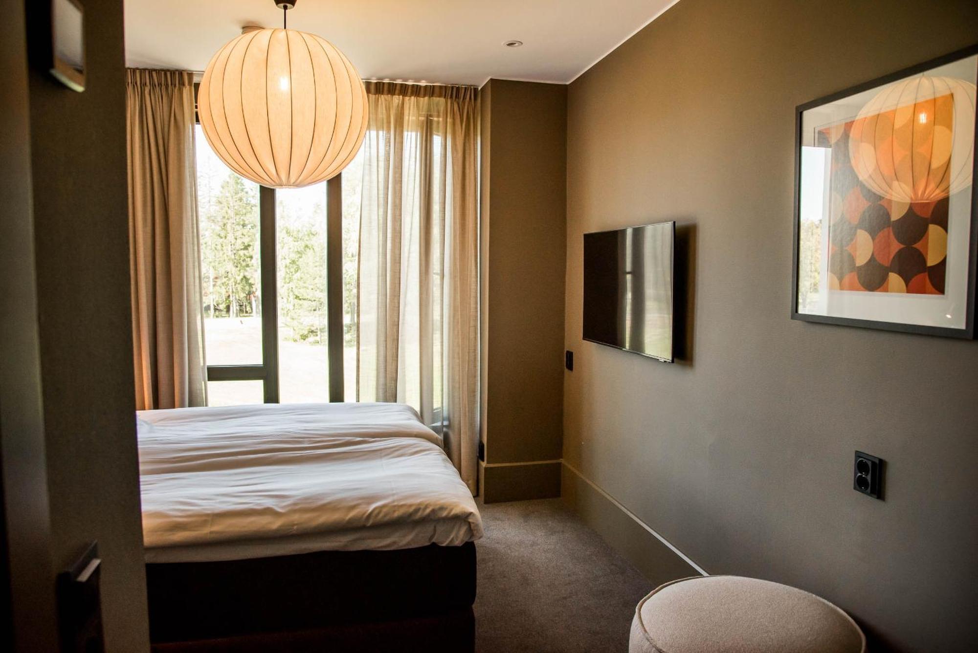 Billingehus Hotel Skovde Bagian luar foto