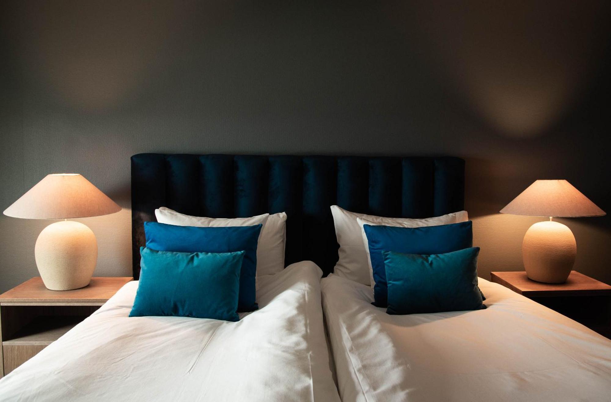 Billingehus Hotel Skovde Bagian luar foto